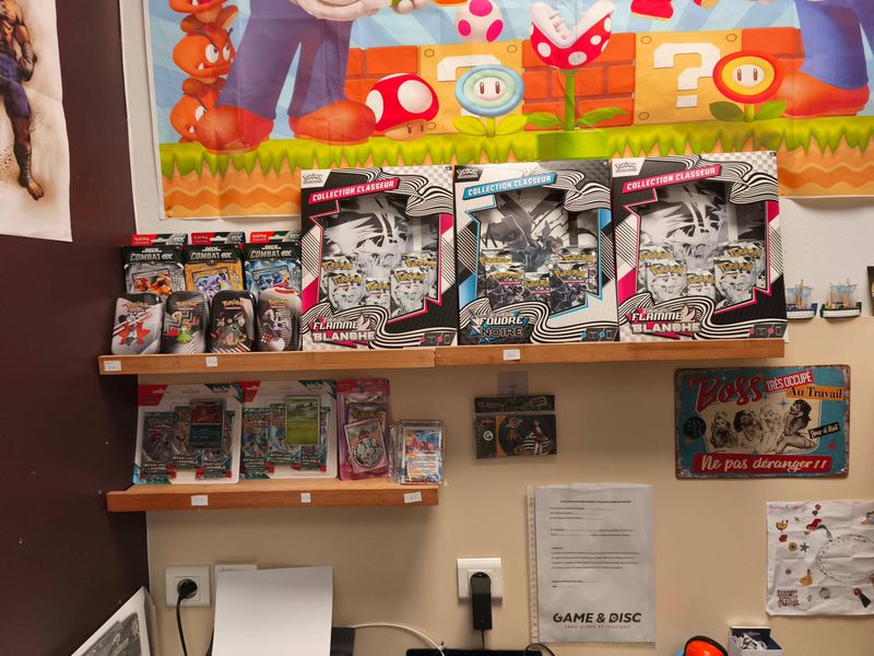 Cartes Pokemon et coffrets collection pour enfants